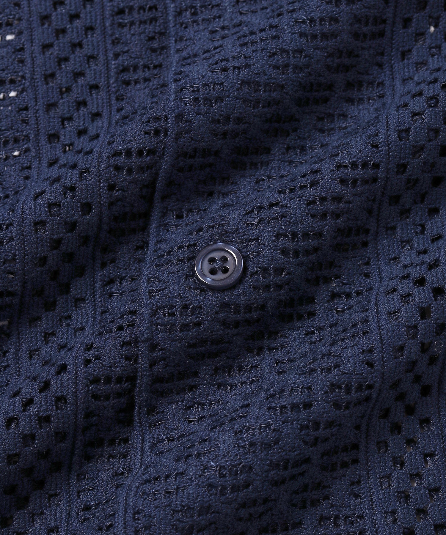 SATURDAYS NEW YORK 半袖シャツ CantyCottonLace SATURDAYS NYC Canty Cotton Lace Shirt in Navy | FWRD