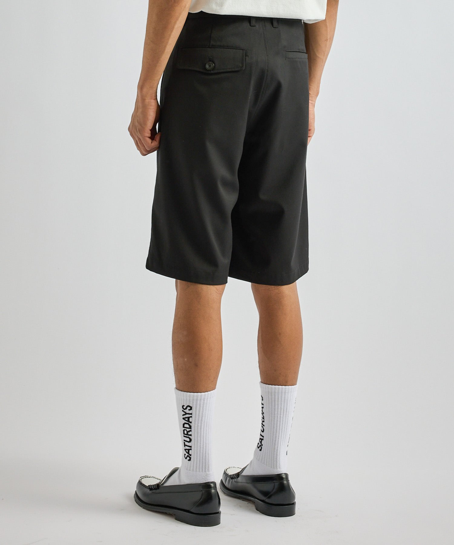 Saturdays NYC Feliz Two Tuck Walk Short in Black