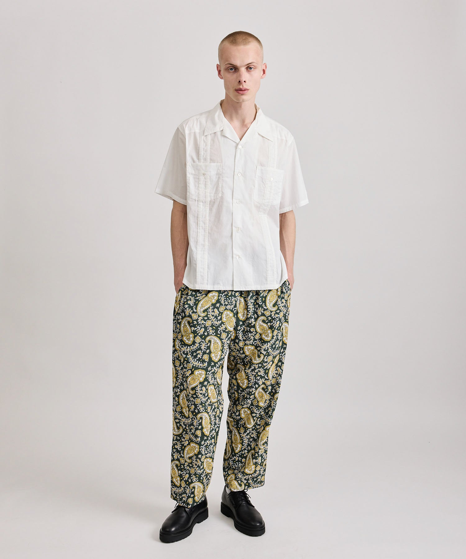 【Saint Laurent】PAISLEY PRINT TWILL PANTS Paisley silk twill pants | Le Noir - Unconventional Luxury